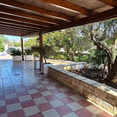Bed And Breakfast La Terrazza Cisternino Exterior foto